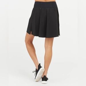 SPANX The Get Moving Skort, 17" in Very Black NWT 2X
